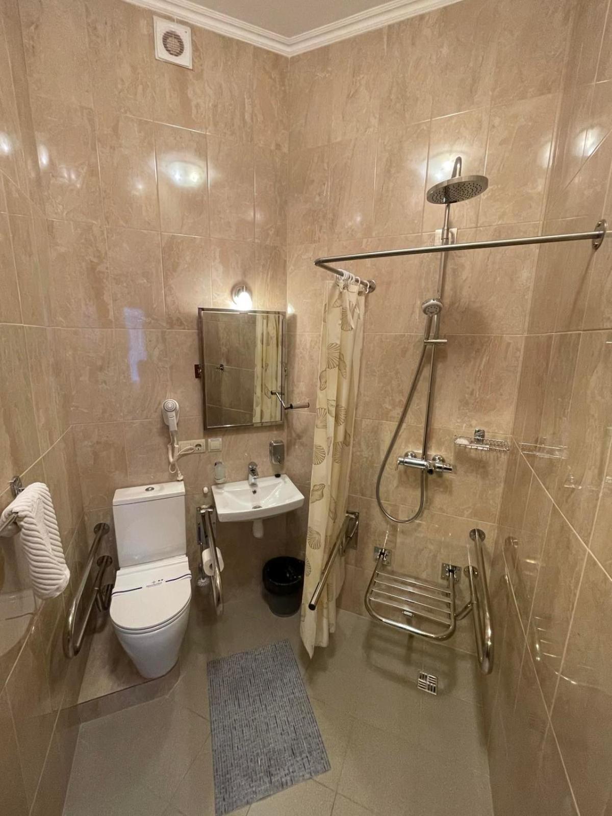 Тиса Економ Hotel Kyiv Room photo